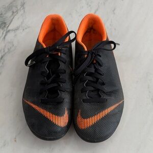 Nike Boys Mercurial cleats